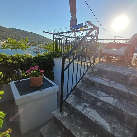 Seafront House Lala Vinišće