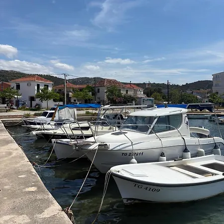 House Lala Сasa de vacaciones Vinišće